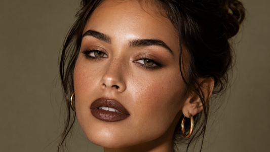 90s Brown Lipstick for Olive Skin: How to Find Your Perfect Throwback Shade